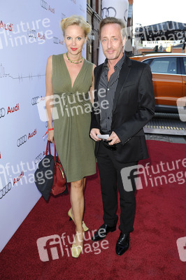 Wilfried Hochholdinger mit Natascha Berlin