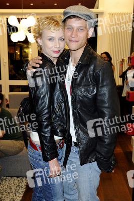 Vinzenz Kiefer mit Freundin Masha Tokareva