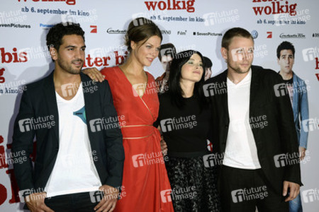 Elyas M'Barek, Jessica Schwarz, Anna Fischer, Max Riemelt