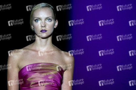 Hannibal Laguna Model