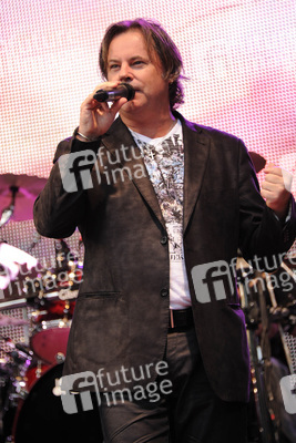 Bruce Guthro (Runrig)