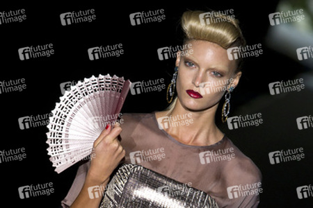 Desfile de Roberto Verino Model