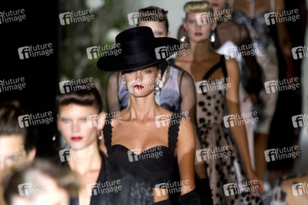 Desfile de Roberto Verino Models