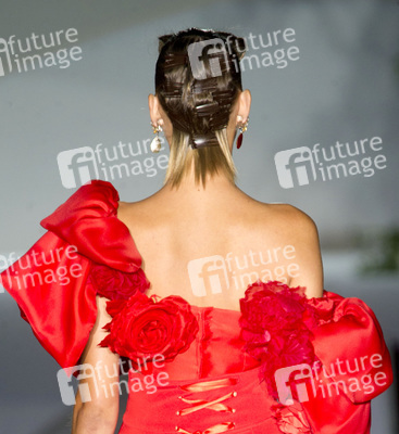 Desfile de Roberto Verino Model