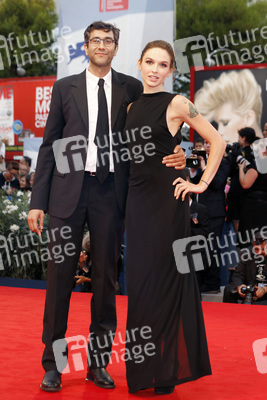 Ramin Bahrani, Hallie Elizabeth Newton