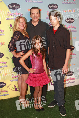 Chazz Palminteri mit Gattin Gianna Ranaudo, Tochter Gabriella Rose und Sohn Dante Lorenzo