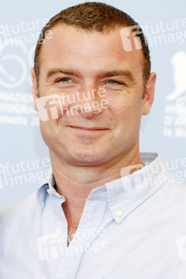Liev Schreiber