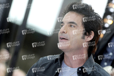 Pat Monahan (Train)