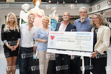 Jana Julie Kilka, Dominic Saleh-Zaki, Gabriele Metzger, Guido Reinhardt, , Konrad Krauß, Heike von Luetzau-Hohlbein