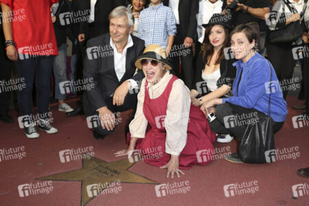 Klaus Wowereit, Katharina Thalbach mit Tochter Anna und Enkelin Nellie