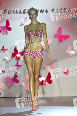 Guillermina Baeza Model