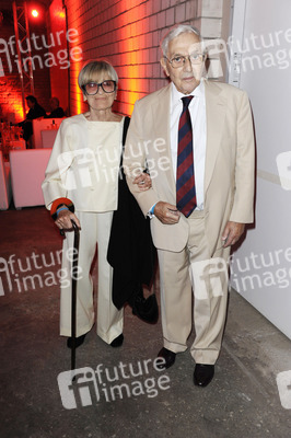 Ken Adam mit Ehefrau Letizia