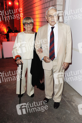 Ken Adam mit Ehefrau Letizia