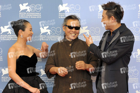 Cho Min-soo / Min-soo Jo, Kim Ki-duk / Ki-duk Kim, Lee Jung-jin / Jung-jin Lee