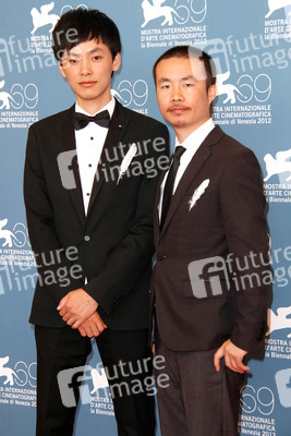 Yang Cheng, Li Ruijun / Rui Jun Li