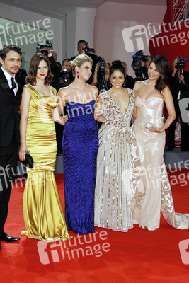 James Franco, Rachel Korine, Ashley Benson, Vanessa Hudgens, Selena Gomez