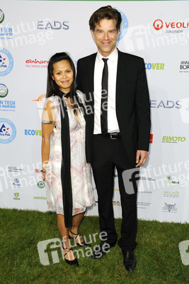 Johannes Brandrup mit Freundin Mary Ann Zarate