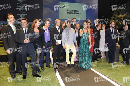 Jan Hahn, Morten Harket (a-ha) und Ruth Moschner mit Preisträgern und Laudatoren