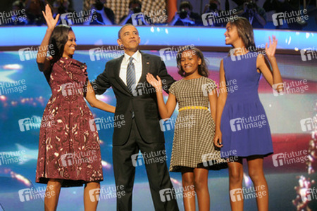 Barack Obama mit Gattin Michelle und Töchtern Sasha und Malia