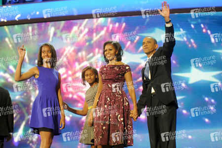 Barack Obama mit Gattin Michelle und Töchtern Malia und Sasha