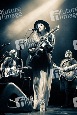 Nanna Bryndis Hilmarsdottir (Of Monsters and Men)