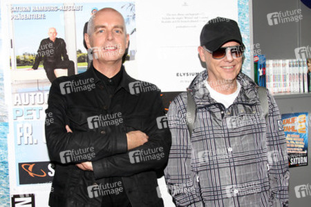 Neil Tennant, Chris Love (Pet Shop Boys)