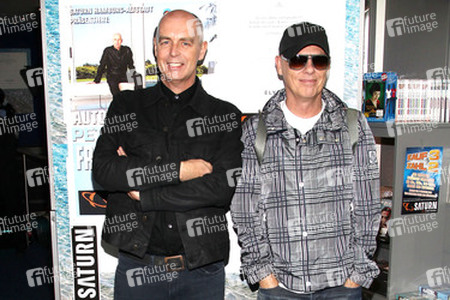 Neil Tennant, Chris Love (Pet Shop Boys)
