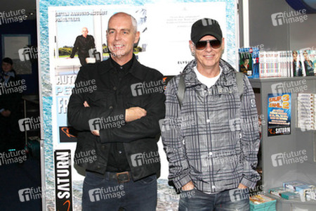 Neil Tennant, Chris Love (Pet Shop Boys)