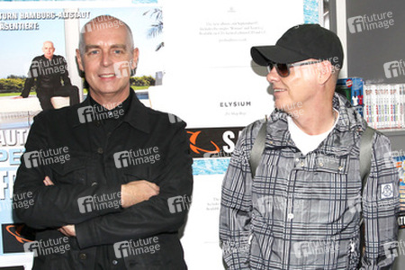 Neil Tennant, Chris Love (Pet Shop Boys)