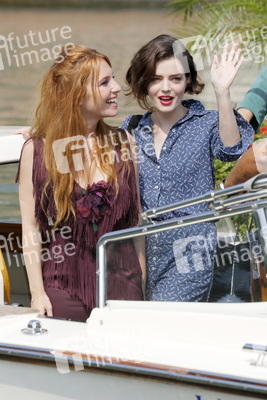 Joséphine de La Baume, Roxane Mesquida