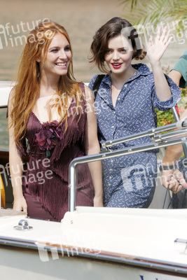 Joséphine de La Baume, Roxane Mesquida