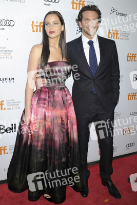 Jennifer Lawrence, Bradley Cooper