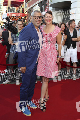 Jimmy Hartwig mit Frau Stefanie Almer