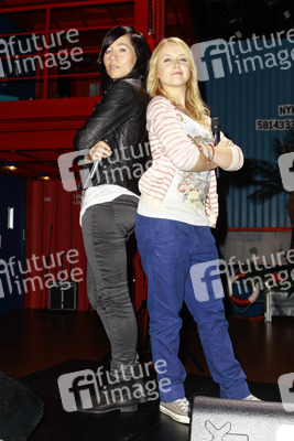 Aleen, Stefanie Bock