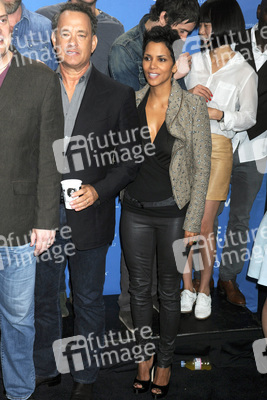 Tom Hanks, Halle Berry