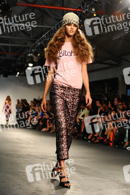 House of Holland Model