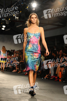 House of Holland Model