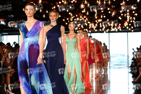 Matthew Williamson Models