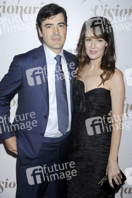 Ron Livingston, Rosemarie DeWitt