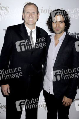 Gary White, Adrian Grenier