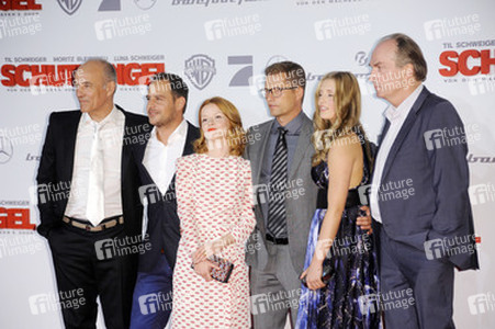 Heiner Lauterbach, Moritz Bleibtreu, Karoline Schuch, Til Schweiger, Luna Schweiger, Herbert Knaup