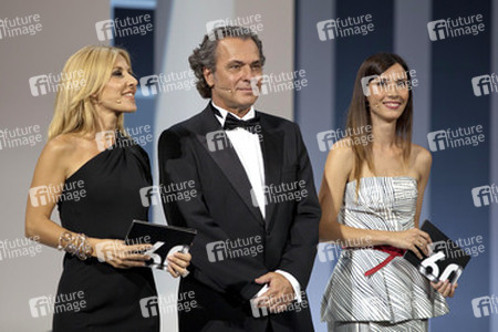 Cayetana Guillén Cuervo, José Coronado, Barbara Goenaga