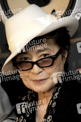 Yoko Ono