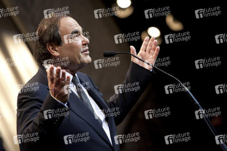 Oliver Stone