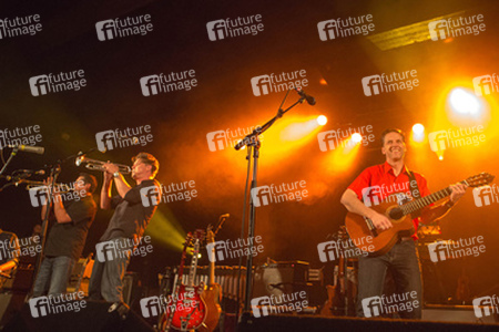 Joey Burns (Calexico)
