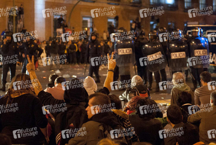 Spanier demonstrieren gegen Sparpolitik