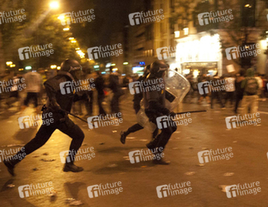 Spanier demonstrieren gegen Sparpolitik