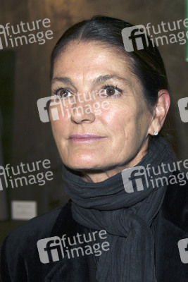 Barbara Minty McQueen