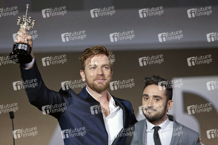 Ewan McGregor, Juan Antonio Bayona