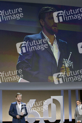 Ewan McGregor, Juan Antonio Bayona